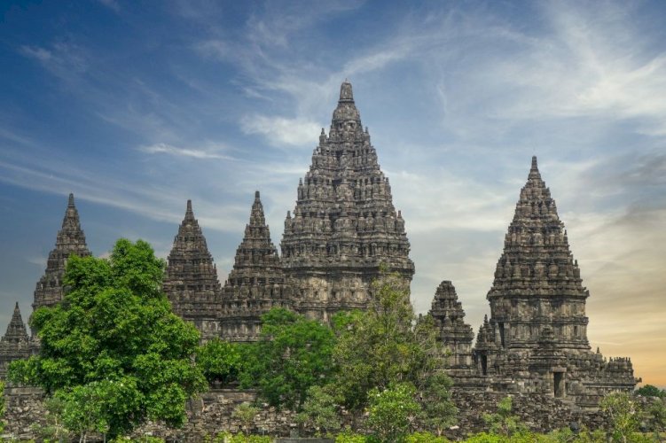 Exploring Borobudur and Prambanan: A Journey Through Time in Yogyakarta